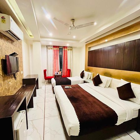 Frankstay -Le Unit By Worth New Delhi Luaran gambar