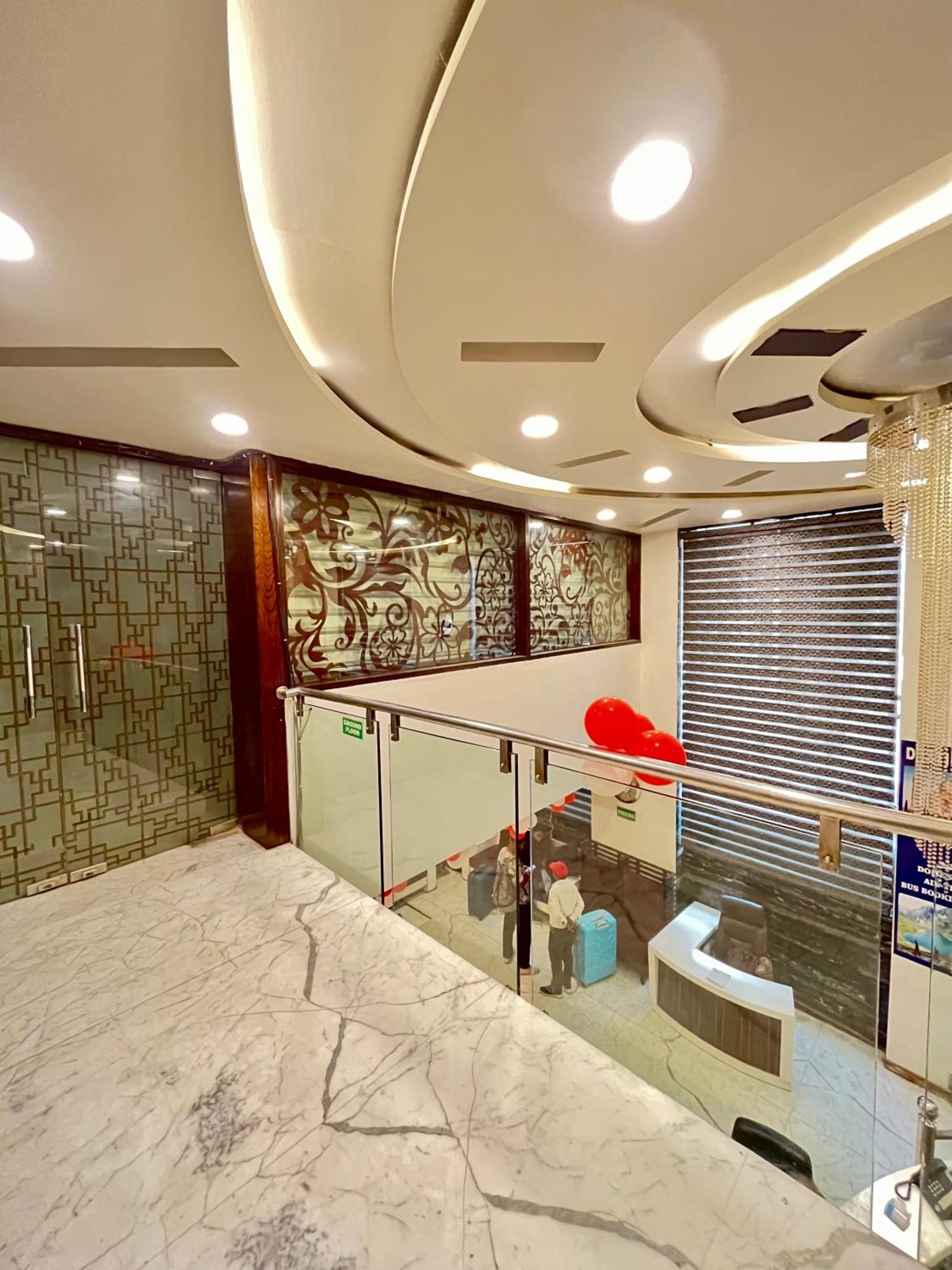 Frankstay -Le Unit By Worth New Delhi Luaran gambar